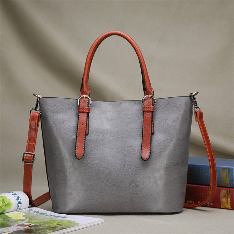 Introduction of leather tote brown + the best purchase price