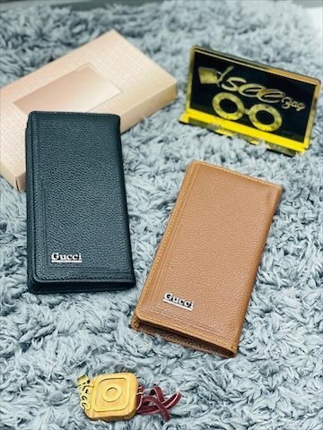 Buying good leather wallet brands at an exceptional price